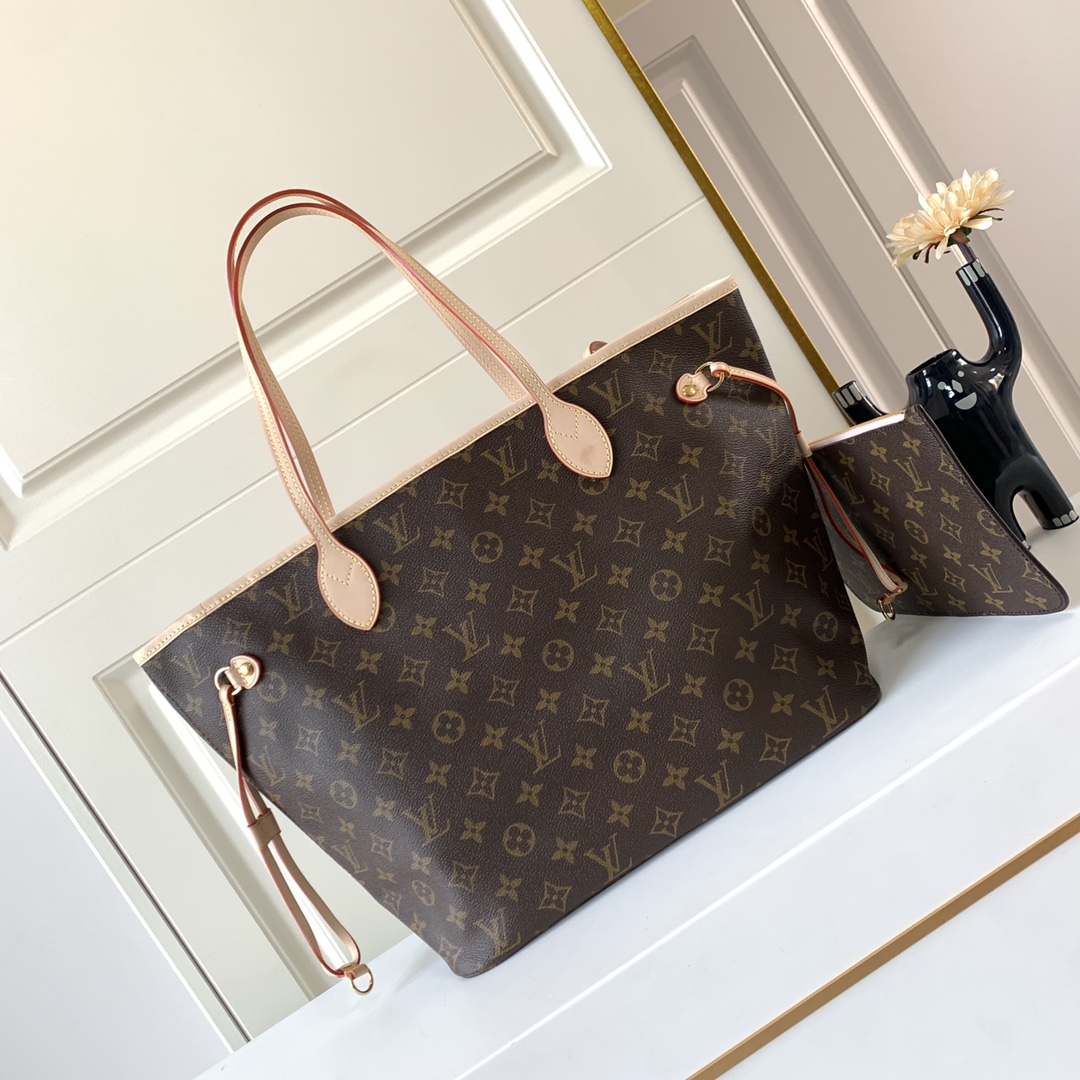 Louis Vuitton Shopping Bags